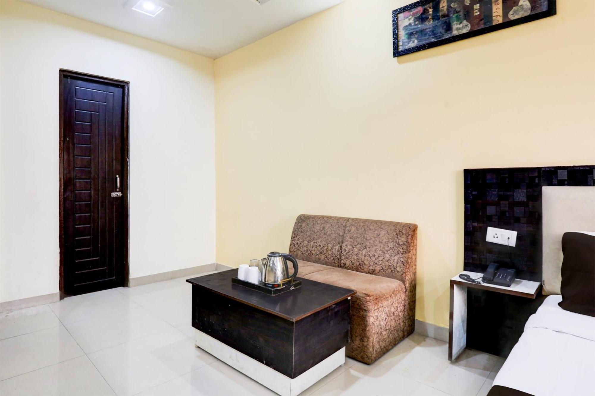 Super Hotel O Indira Enclave Haridwar Raiwala Екстериор снимка